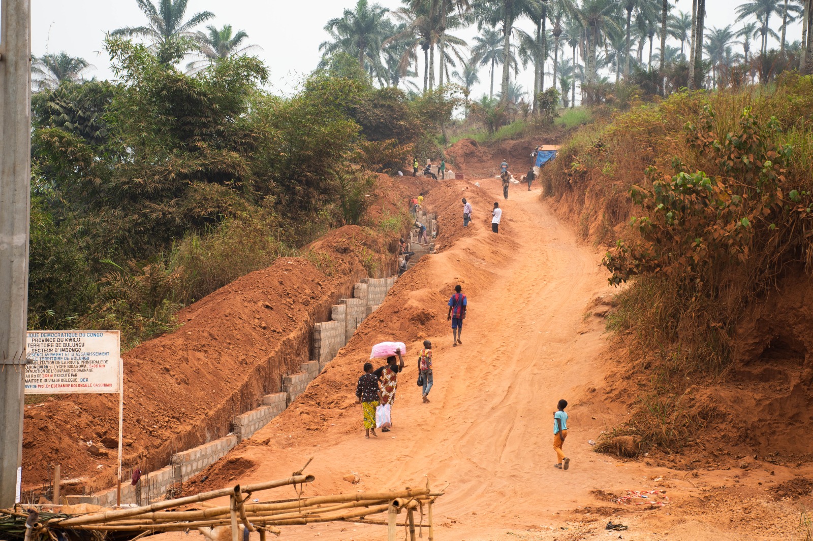 Évolution des travaux de réhabilitation de la route de Kikoti